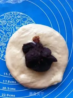 Make A little flower bread step 5