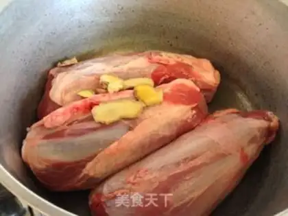 Make Noodle sauce, calf step 0