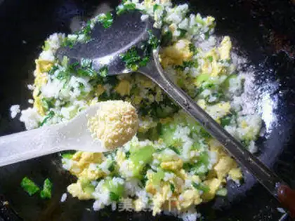 Make Egg gravy step 8