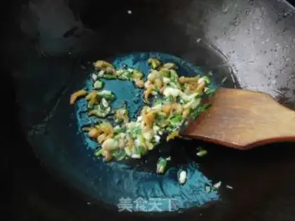 Make Golden pin mushrooms and broccoli step 4