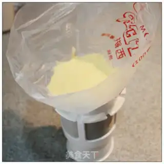 Make Finger crackers step 5