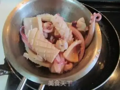 Make Burn the squid step 1