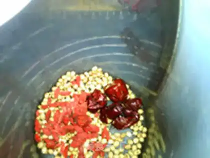 Make Red dates, soybeans step 4