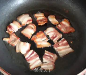 Make Black pepper bacon abalone mushroom fat cow step 7
