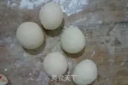 Make Pumpkin buns step 19