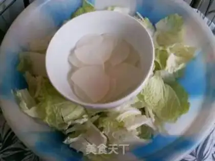 Make Korean kimchi step 1