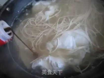 Make Five-colour beef noodles step 9