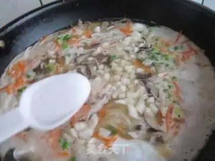 Make Five-colour beef noodles step 13
