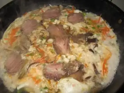 Make Five-colour beef noodles step 15