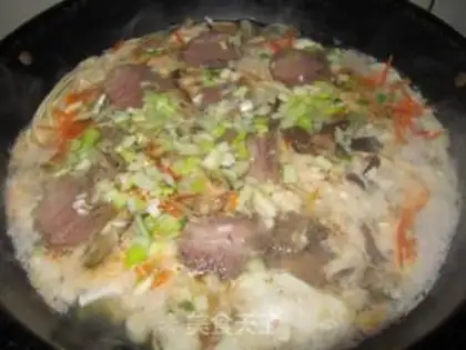 Make Five-colour beef noodles step 16