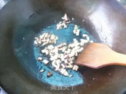 Make Bacon egg cup step 3