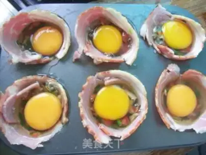 Make Bacon egg cup step 7