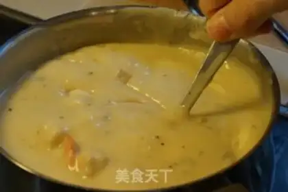 Make French souffle box step 10