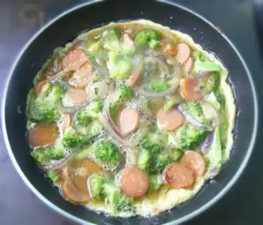 Make Orchid sausage omelet step 8
