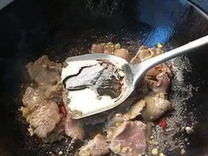 Make Scrambled lamb step 5