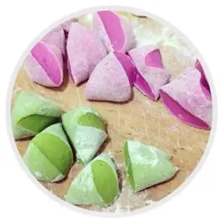 Make Winter to color dumplings step 0