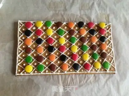Make Christmas gingerbread house step 10