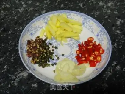 Make Spicy pot step 0