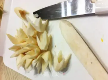 Make White flowers step 1