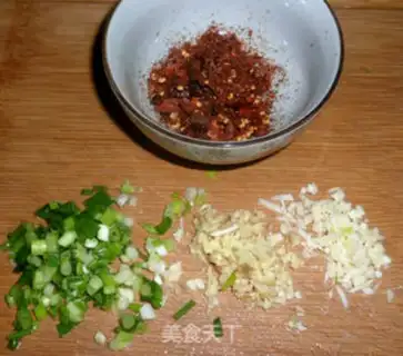 Make Spicy-shell gravy step 2