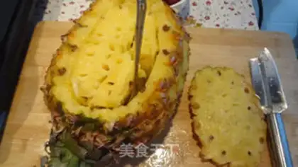 Make Pineapple rice step 3