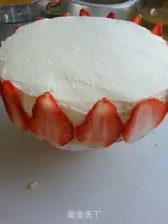 Make Fruit birthday cake step 7
