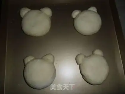 Make Panda bread step 7