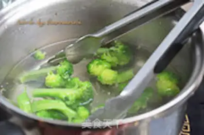 Make Shrimp pasta step 11