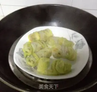 Make Emerald rolls step 3