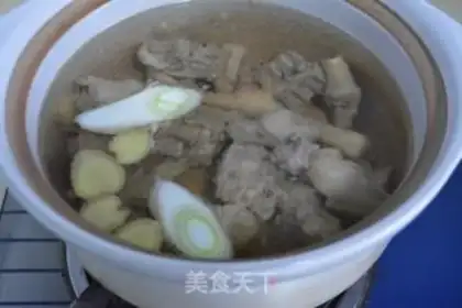 Make A casserole pine stew step 1