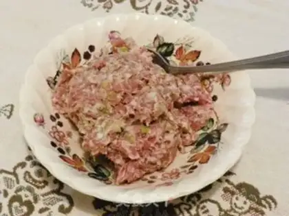 Make Onion meat and pepper step 0