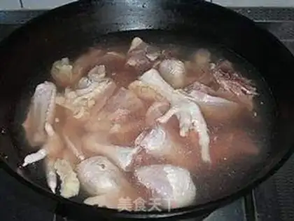 Make Red pine chicken step 1