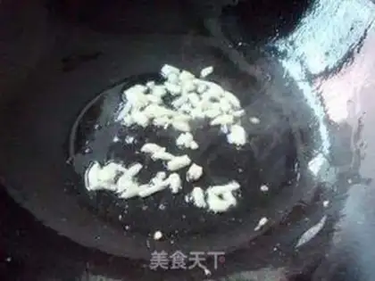 Make Mocked eggs with tomatoes step 4