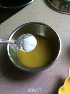Make Orange egg stew step 4