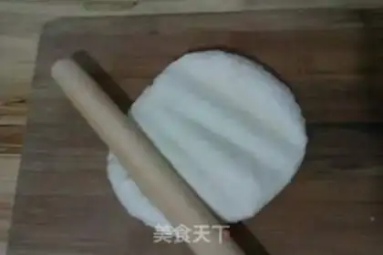 Make The petal bun step 14