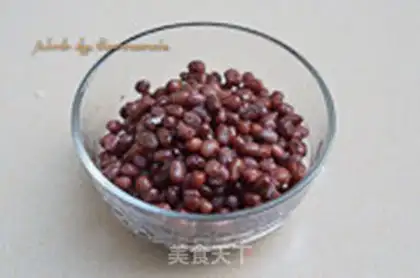 Make Red bean rolls step 1