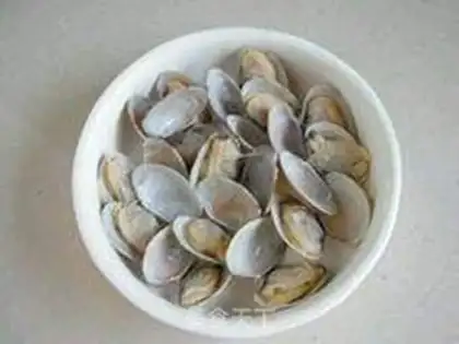 Make Flower clams and eggs step 5