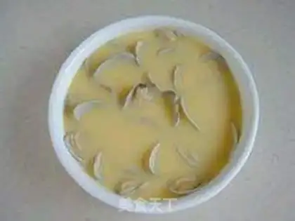 Make Flower clams and eggs step 6
