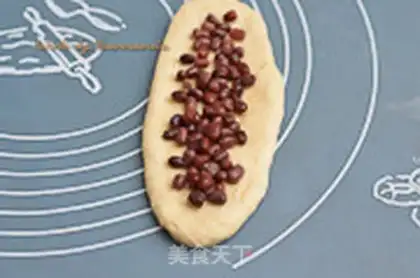 Make Red bean rolls step 7