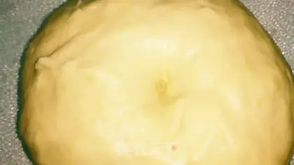 Make Seaweed pine bean bread step 1