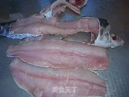 Make Sugar and black fish step 0