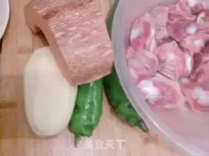 Make Red chicken step 0