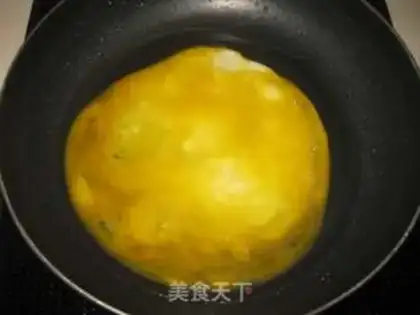 Make Sausage egg pancakes step 3