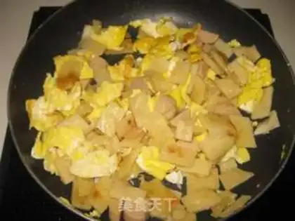 Make Sausage egg pancakes step 6
