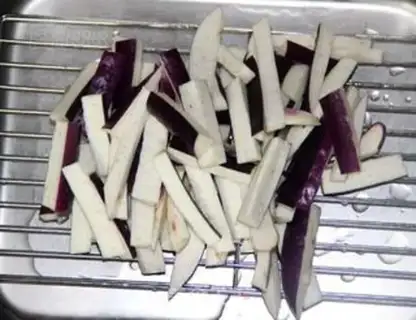 Make Scrambled meat and eggplant step 3