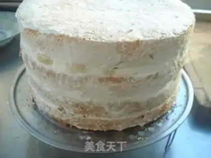 Make Strawberry birthday cake step 5