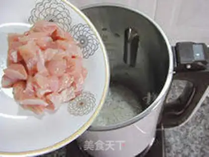 Make Chestnut chicken congee step 5