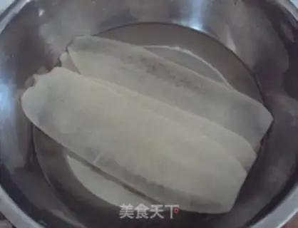 Make Cinnamon crystal cake step 3