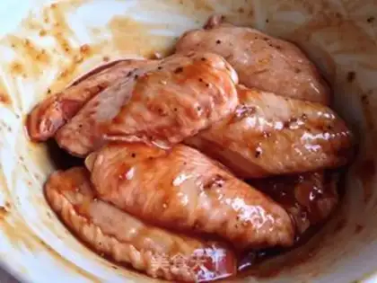 Make Black pepper chicken wings step 2
