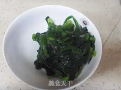 Make Ginger spinach step 1